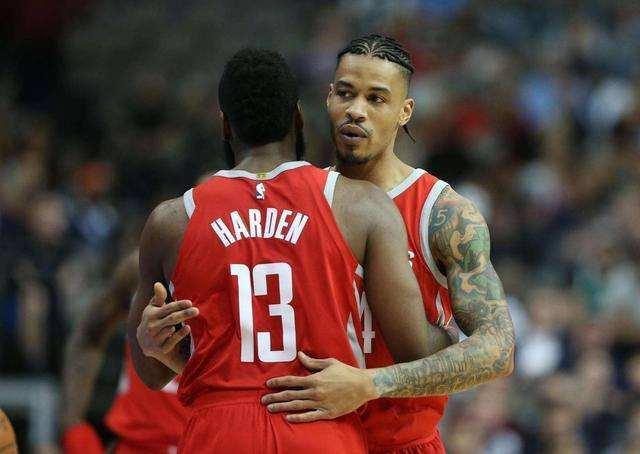 能够从容应 能够从容应