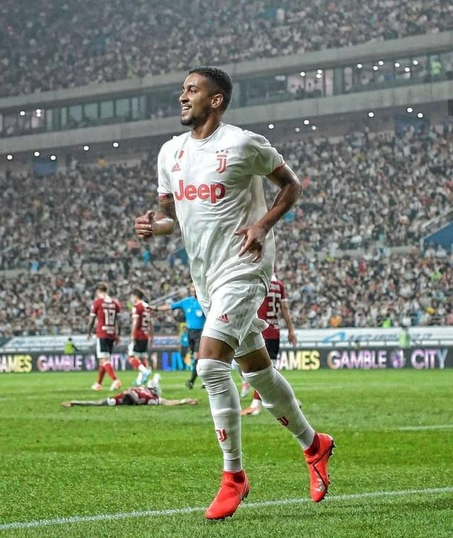 员和教练关 员和教练关